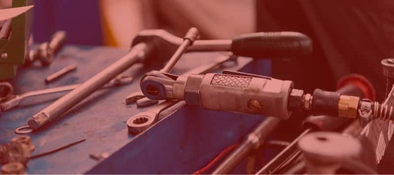 Mechanic-Tools-on-a-bench800
