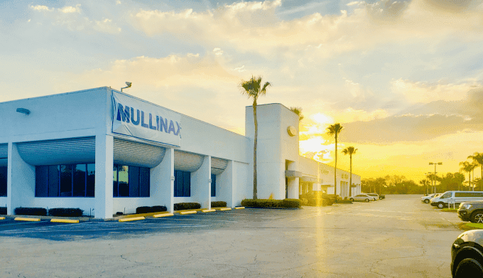 Mullinax Ford of Vero Beach Dealership View