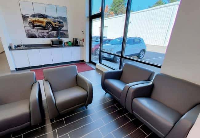 Nucar Kia Tilton Amenities Lounge