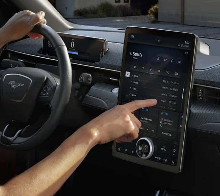 Ford-2022-Mustang-Mach-E-interior-console