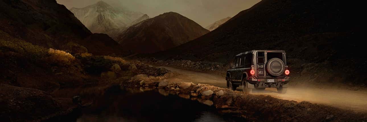 ineos-driving-offroad-mobile