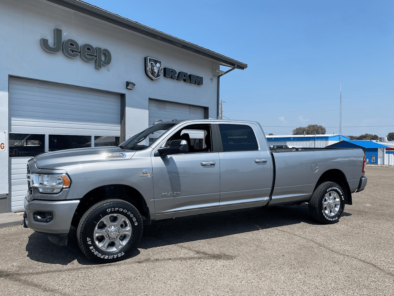 Ram truck outside Ontario Auto Ranch CDJR service bays