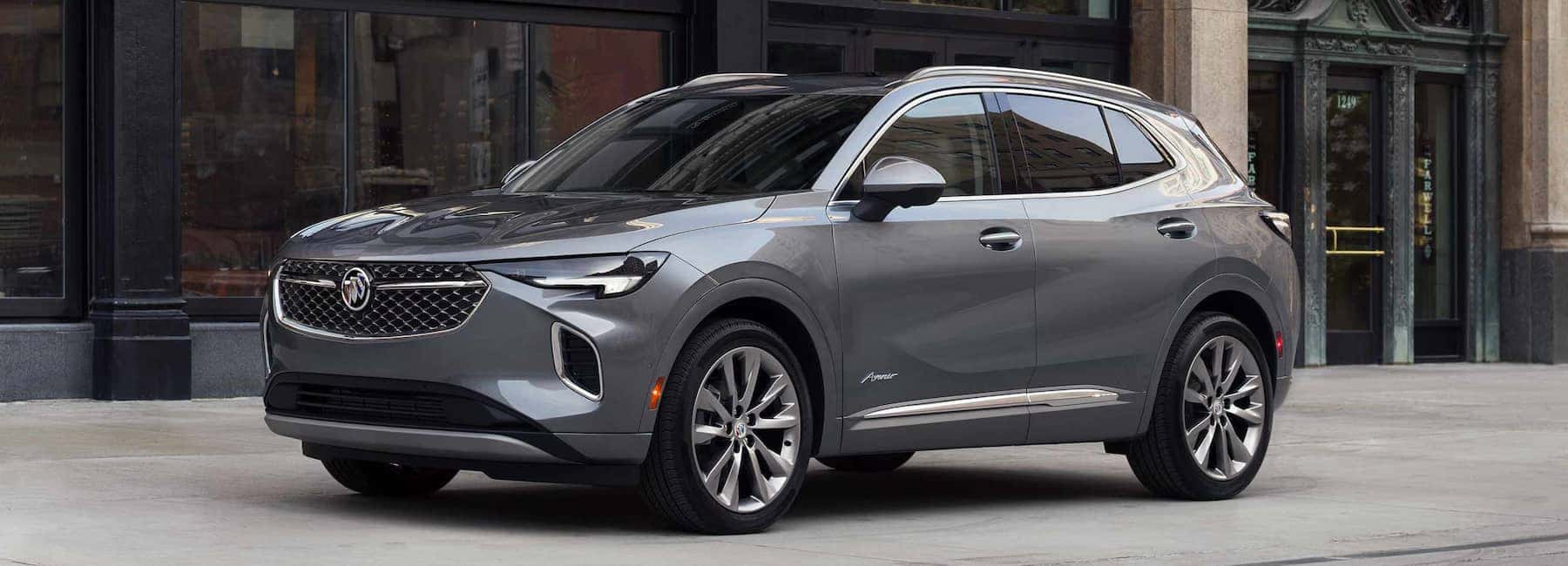 2023-Envision-Avenir-parked-outside-building_mobile