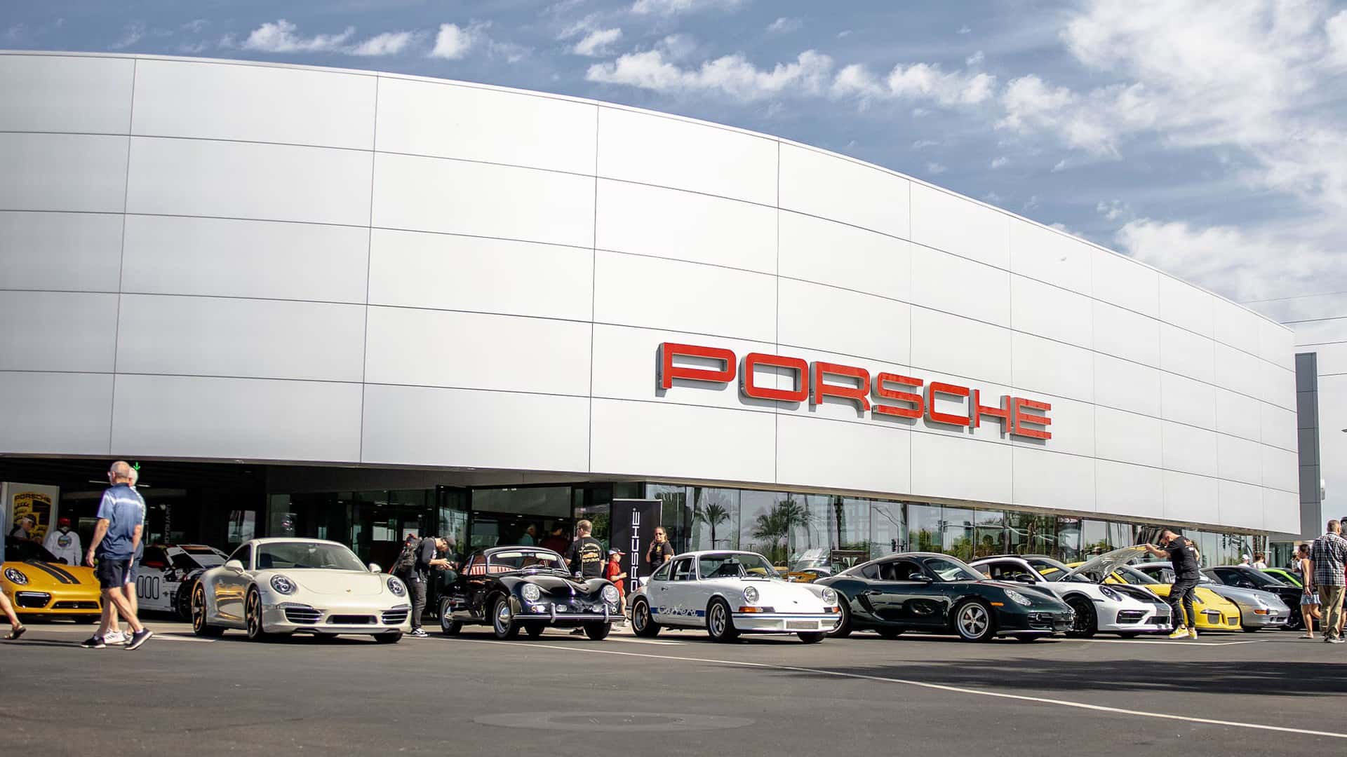 porsche-dealer