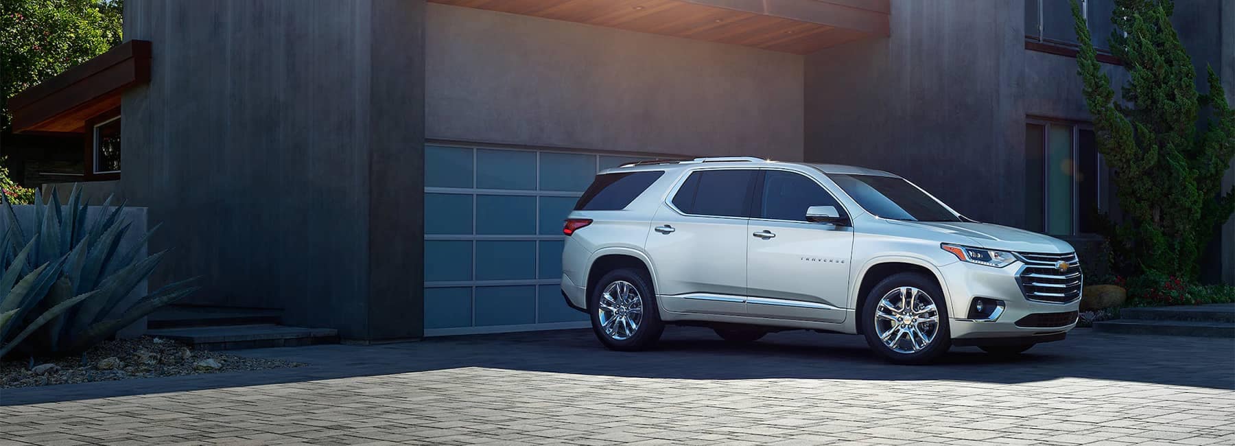 2020 White Chevrolet Traverse Parked Angle