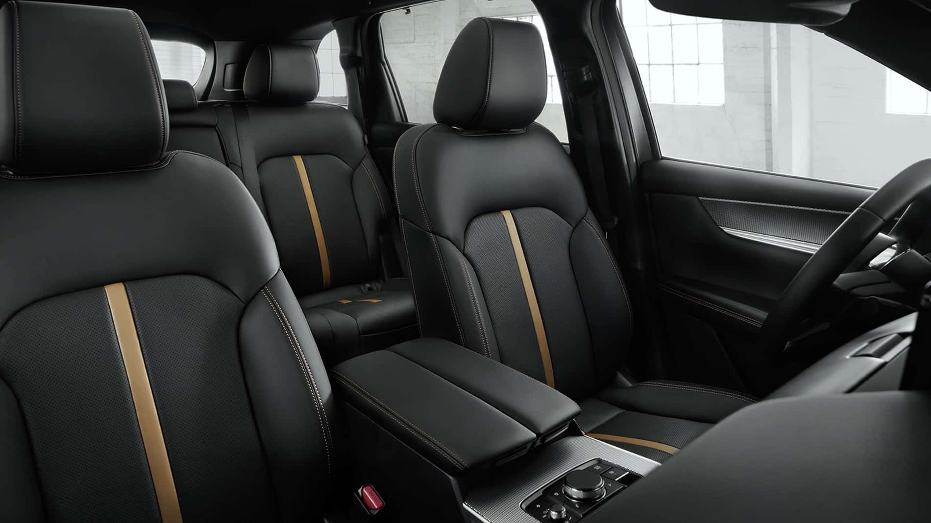 MAZDA CX-70 Leather Upholstery