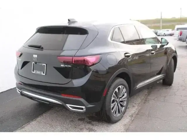 2025 Buick Envision exterior