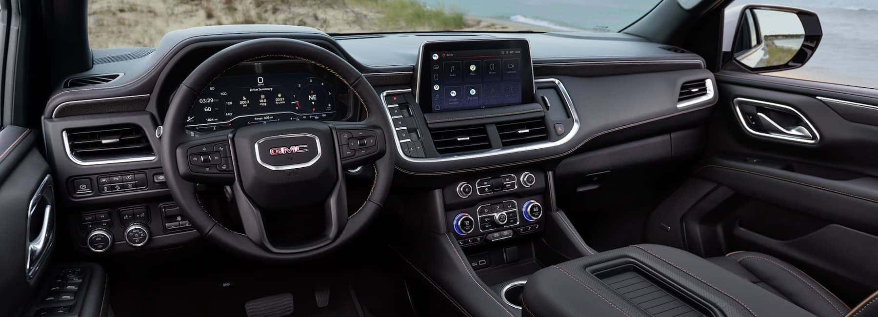 Interior-of-a-2023-GMC-Yukon_mobile