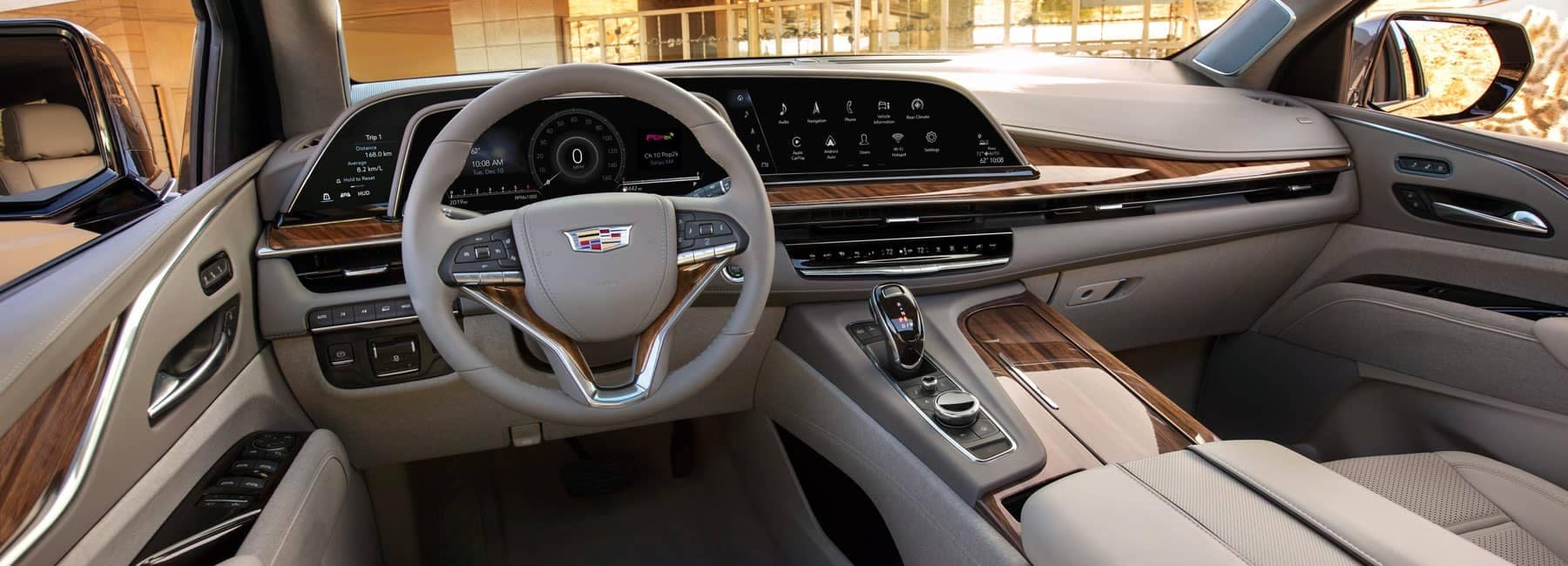 2021 Cadillac Escalade front interior cabin