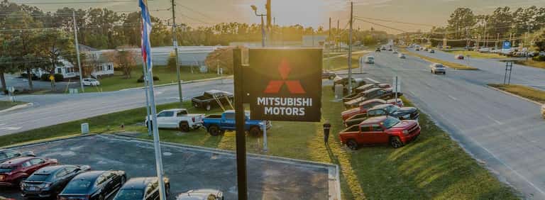 Mitsubishi Store Background