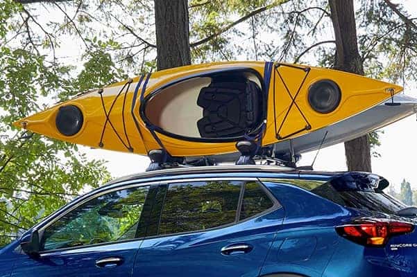 kayak strapped to roof of encore