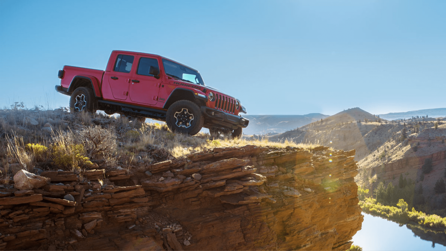 2020 Jeep Gladiator on cliff