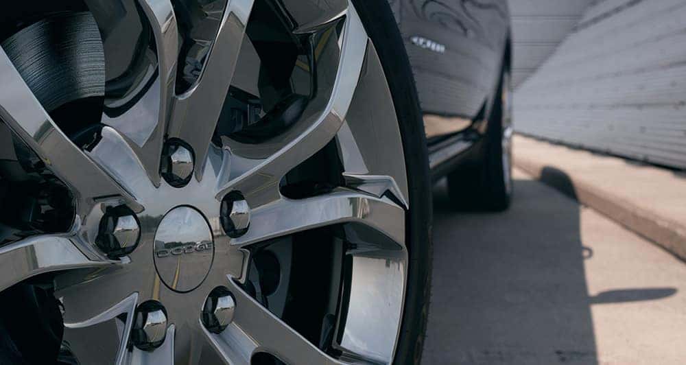 2017 Dodge Durango rim detail