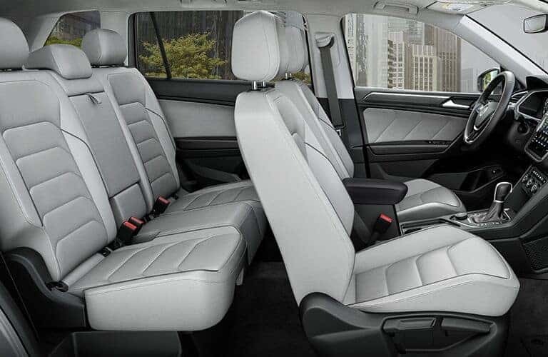 2019-VW-Tiguan Interior White