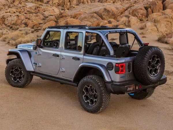 2021-Jeep-Wrangler-sideview