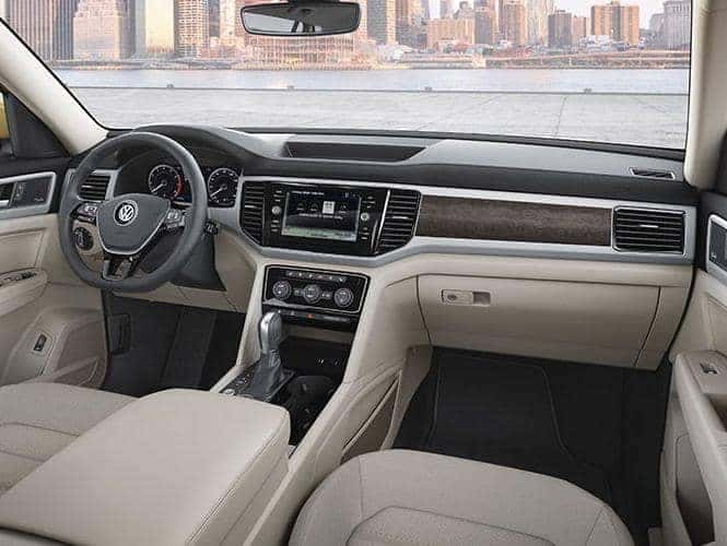 2018 Volkswagen Atlas vs 2018 Honda CR-V