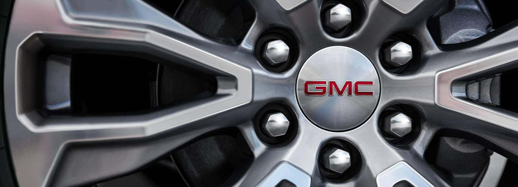 2022 GMC Yukon Denali Wheel Detail