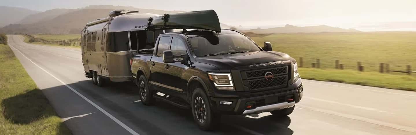 2023 Nissan TITAN Review.jpg