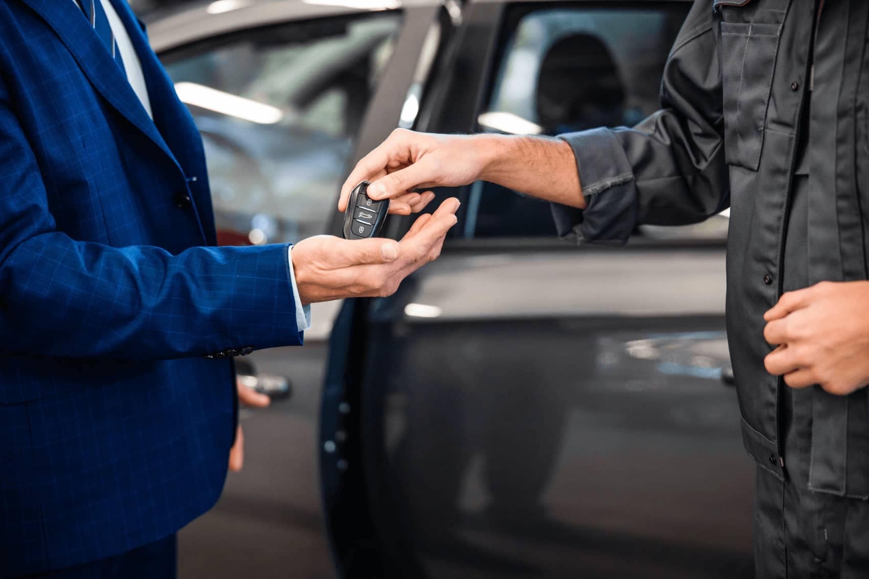 Handing over keys of a vehicle