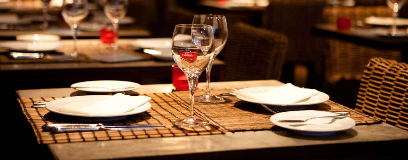 Restaurant-table