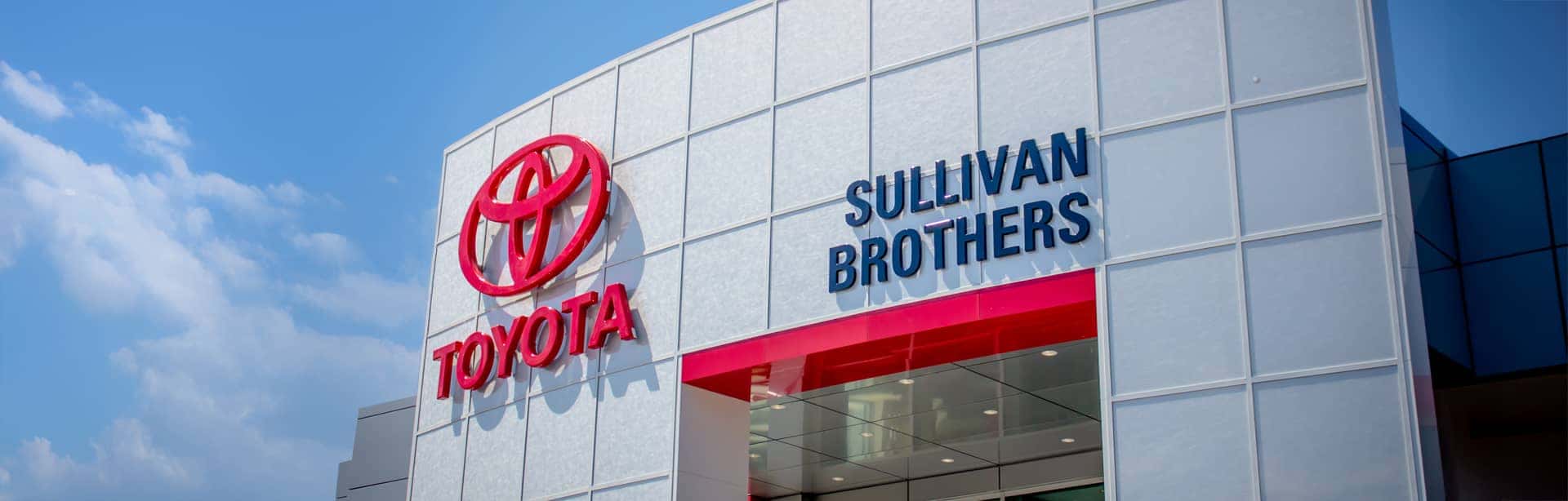 Sullivan_Brothers_Toyota_Homepage_Hero_Image--1-