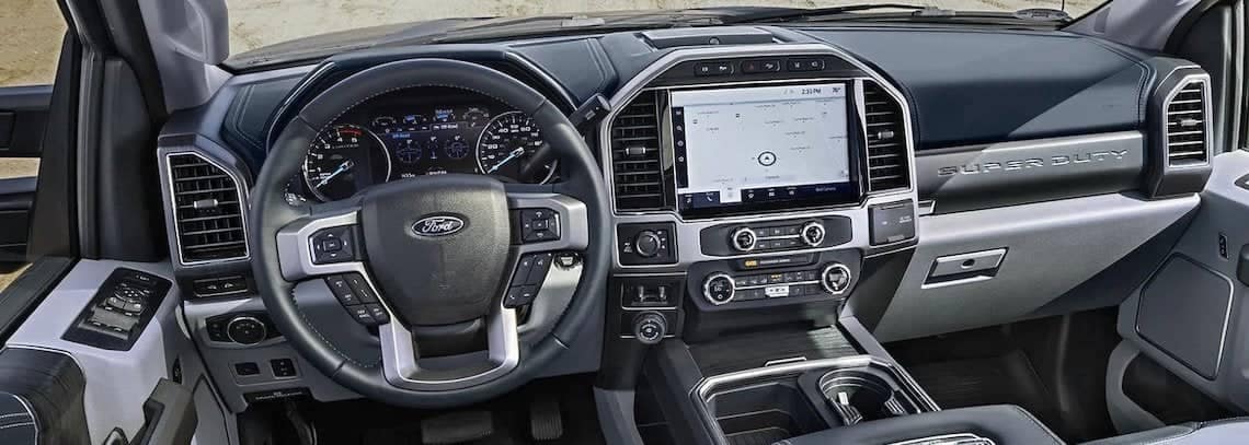 2022_Ford_F-250_Front_Interior