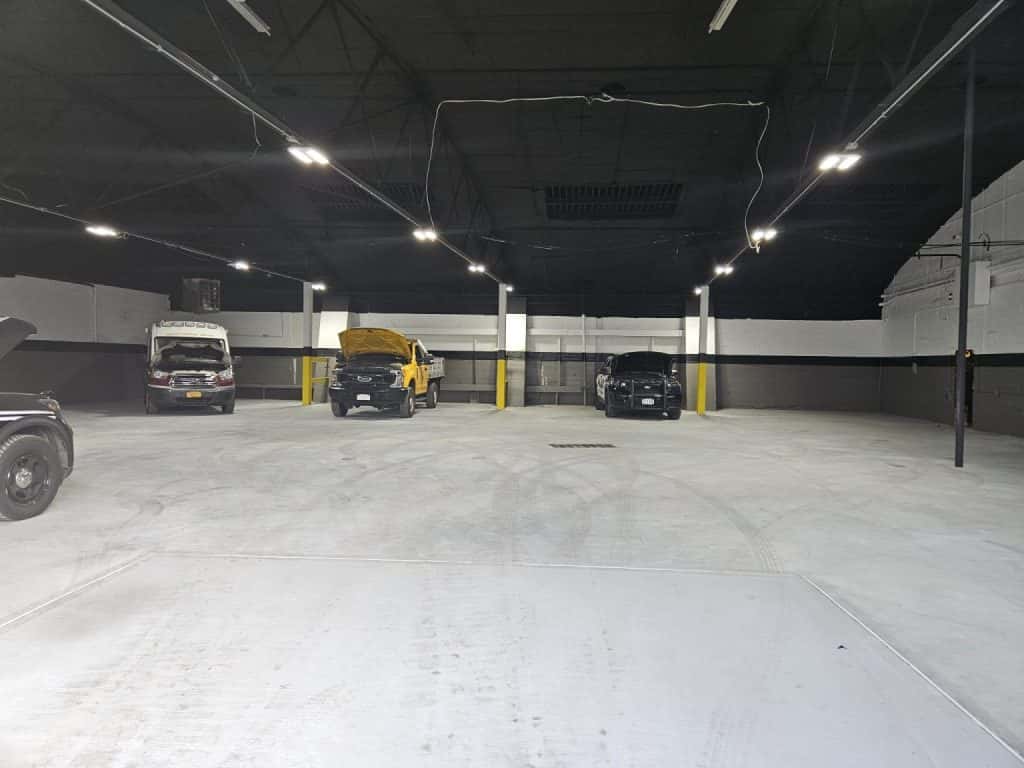 Ford Pro Service Center Bay