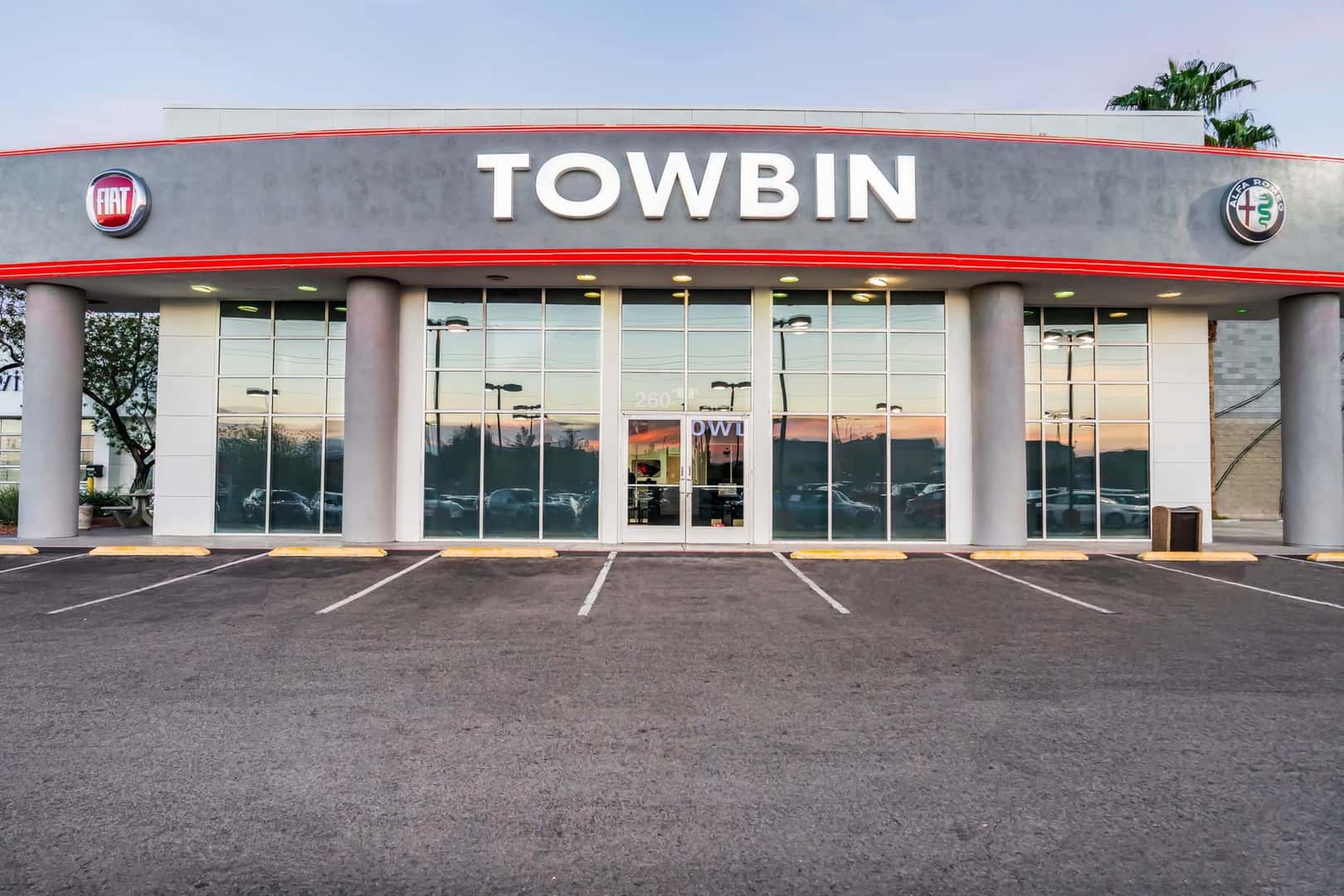 towbin-fiat-exterior-of-entrance