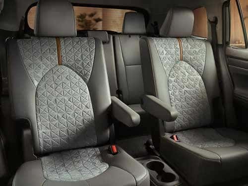 The Highlander Hybrid Easily Fits Larger Families
