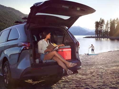 2024 Toyota Sienna exterior