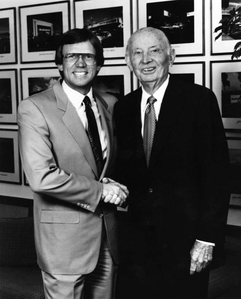 tuttle_click001_bw-824x1024