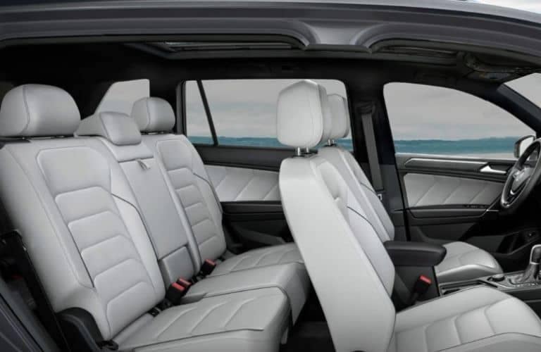2021_Volkswagen_Tiguan_rear_seats_view