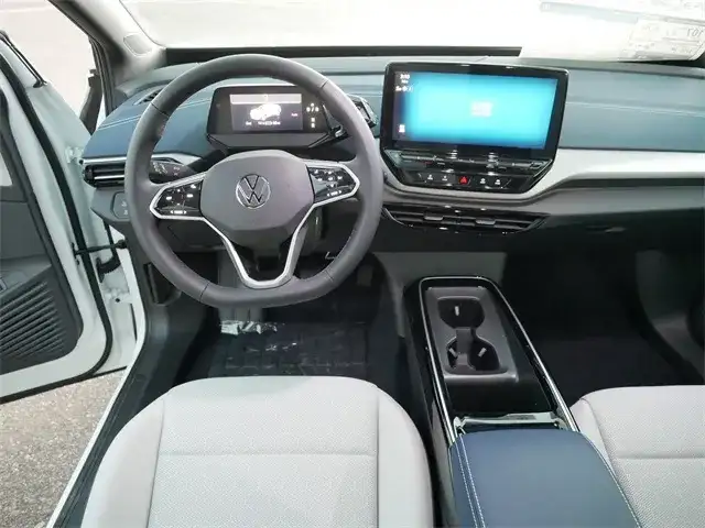 2025 Volkswagen ID.4 dash