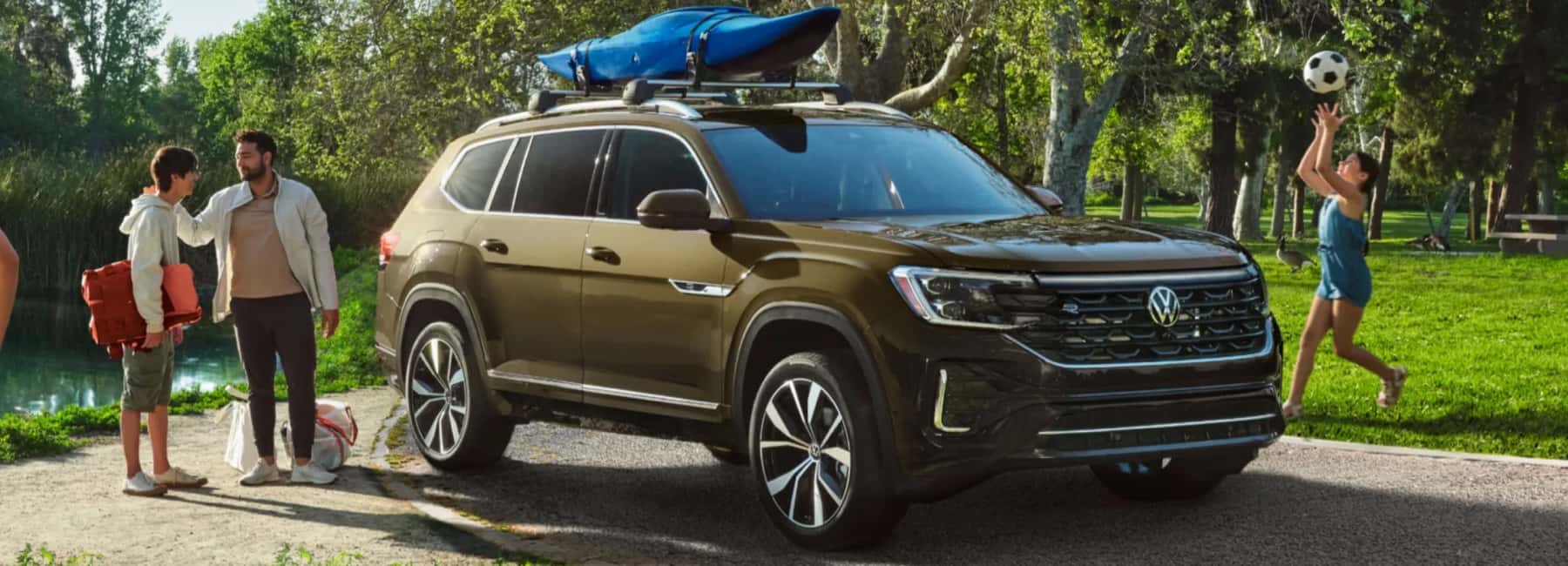 2026-VW-Atlas-family-packs-for-trip