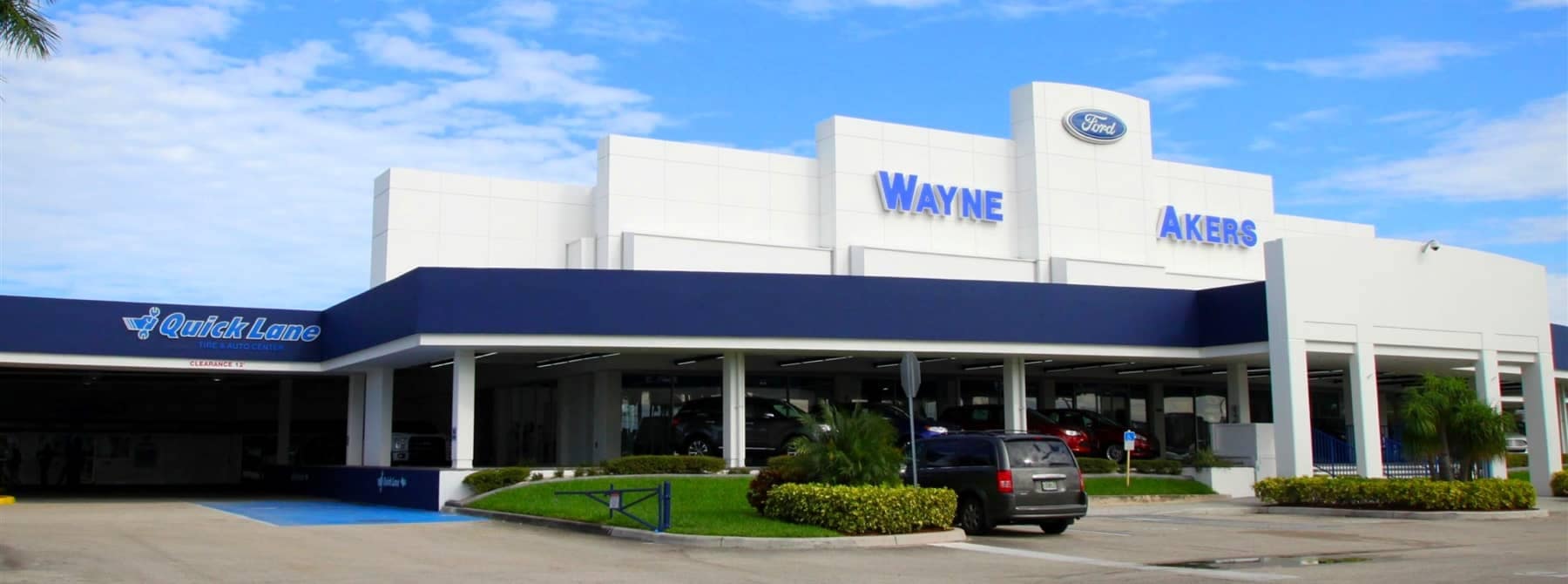 Wayne Akers Ford Storefront