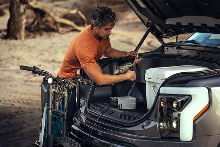 Putting Things In Trunk