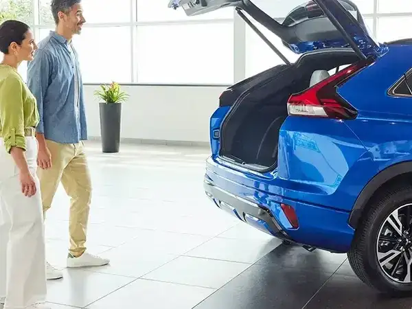 2025 eclipse cross trunk open