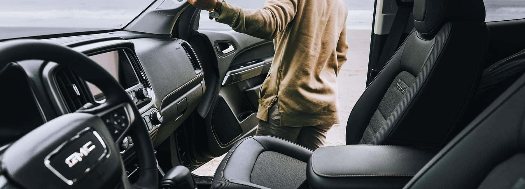 2020 GMC Terrain Interior Front Seat